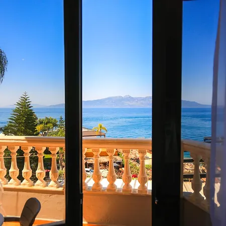 Apollon (adults Only) 4*