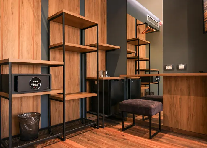 Apollon (adults Only) 4*