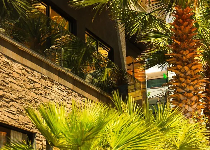 Apollon (adults Only) Sarande