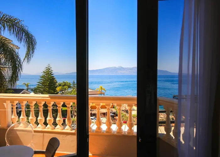 Apollon (adults Only) 4*